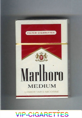 Marlboro Medium cigarettes hard box